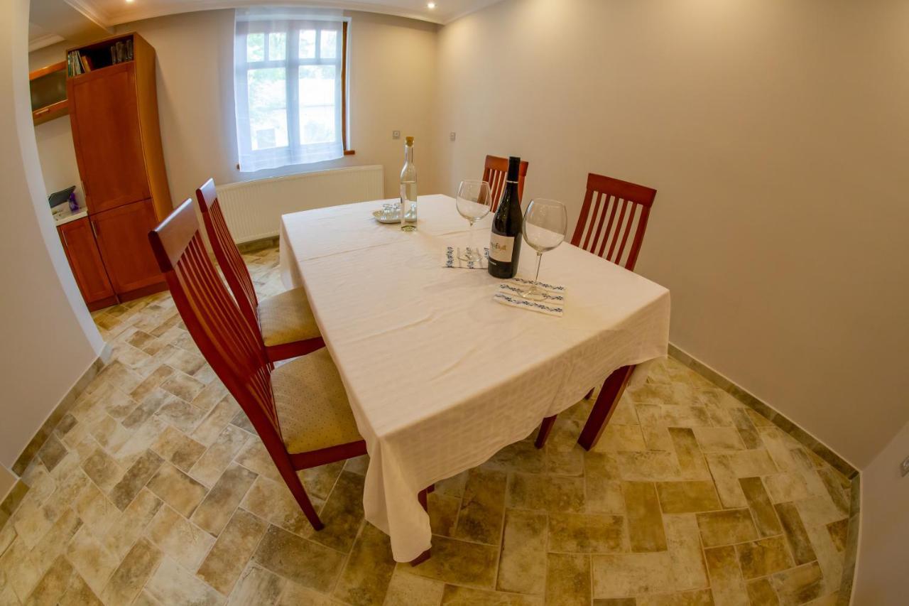 Aranykert Vendégház Eger Esterno foto